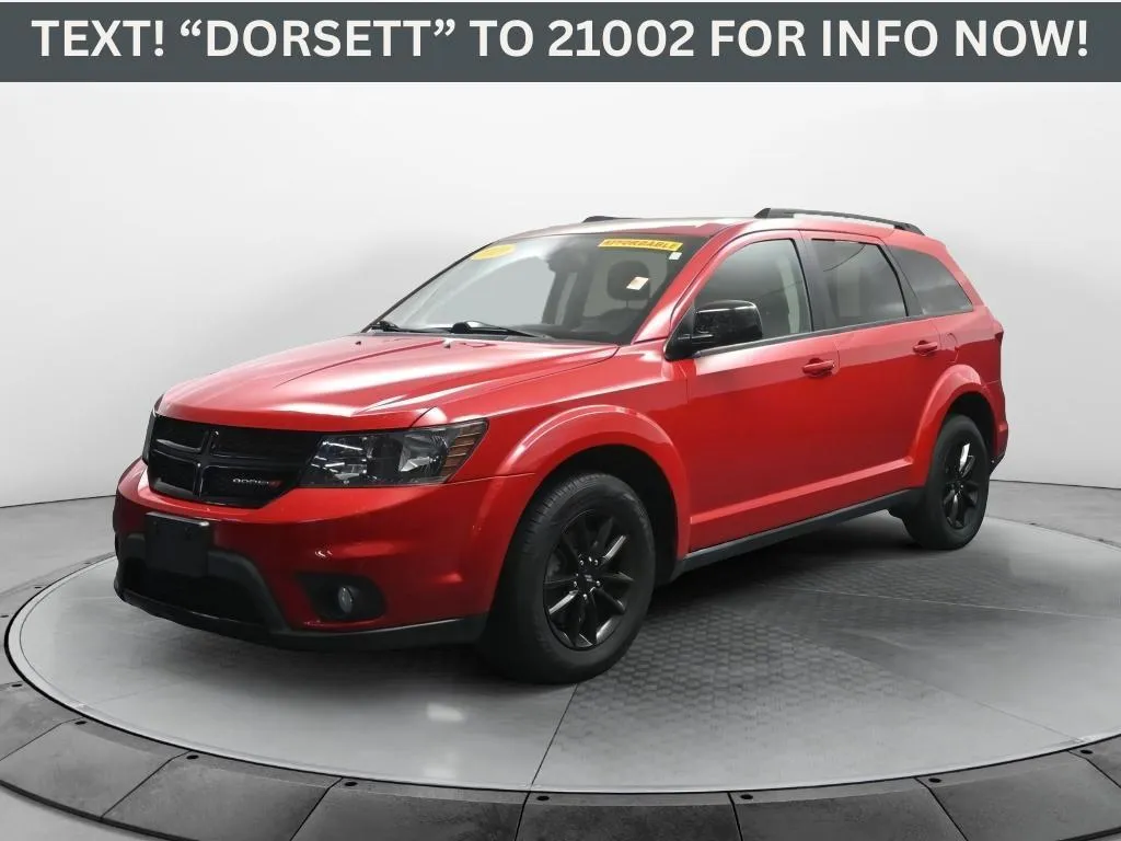 Red 2019 Dodge Journey SE for sale in Terre Haute, IN
