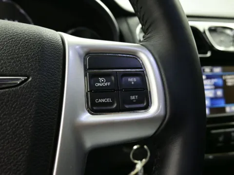 More photos of 2014 Chrysler 200 Limited at Dorsett Nissan, IN