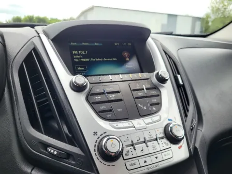 More photos of 2015 Chevrolet Equinox LT at Dorsett Nissan, IN