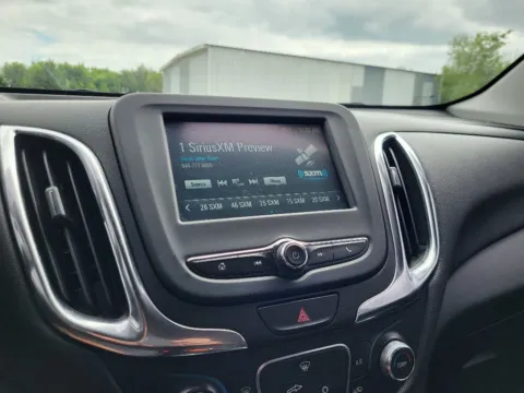 More photos of 2018 Chevrolet Equinox LT at Dorsett Nissan, IN