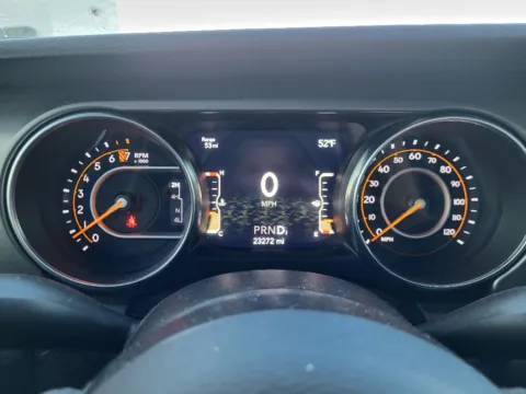 More photos of 2023 Jeep Gladiator Sport S at Dorsett Nissan, IN