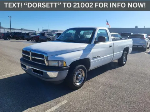 White 2001 Dodge Ram Pickup 1500 ST for sale in Terre Haute, IN