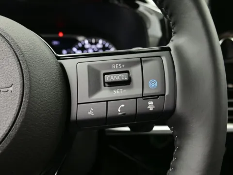 More photos of 2025 Nissan Pathfinder SL at Dorsett Nissan, IN