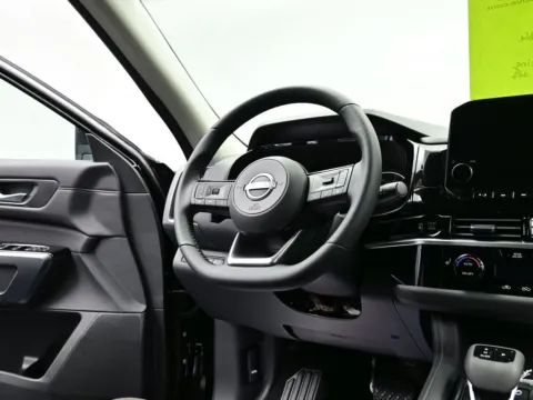 More photos of 2025 Nissan Pathfinder SL at Dorsett Nissan, IN