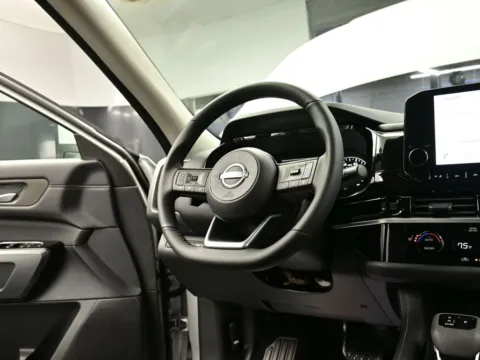 Another view of 2025 Nissan Pathfinder SL for sale in Terre Haute, IN at Dorsett Nissan