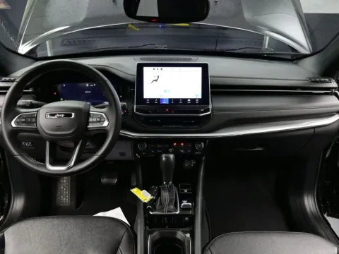 Photos of 2022 Jeep Compass High Altitude for sale in Terre Haute, IN at Dorsett Nissan
