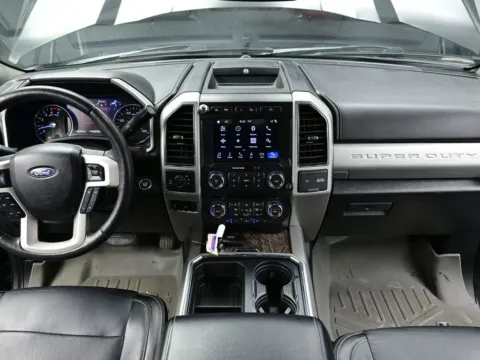 Photos of 2019 Ford F-350 Super Duty LARIAT for sale in Terre Haute, IN at Dorsett Nissan