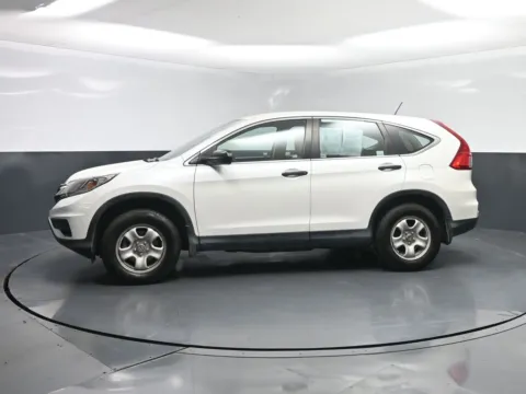More photos of 2016 Honda CR-V LX at Dorsett Nissan, IN