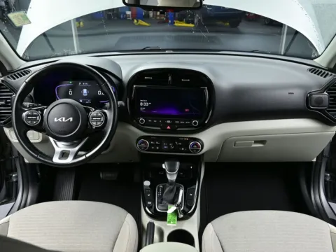 Photos of 2023 Kia Soul EX for sale in Terre Haute, IN at Dorsett Nissan