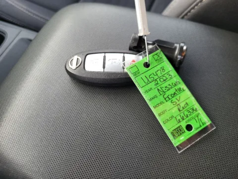 Photos of 2023 Nissan Frontier SV for sale in Terre Haute, IN at Dorsett Nissan