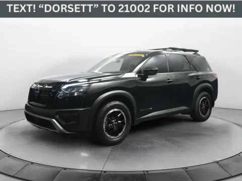 Black 2023 Nissan Pathfinder Rock Creek for sale in Terre Haute, IN