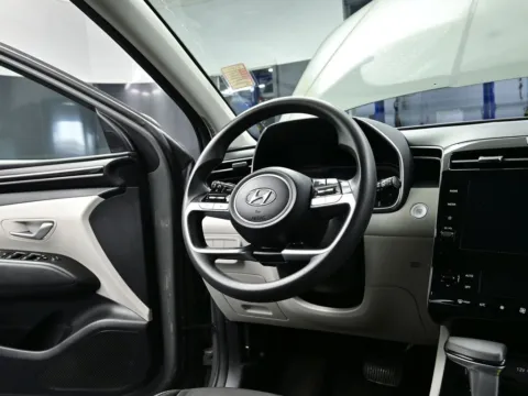 More photos of 2024 Hyundai Tucson SEL at Dorsett Nissan, IN