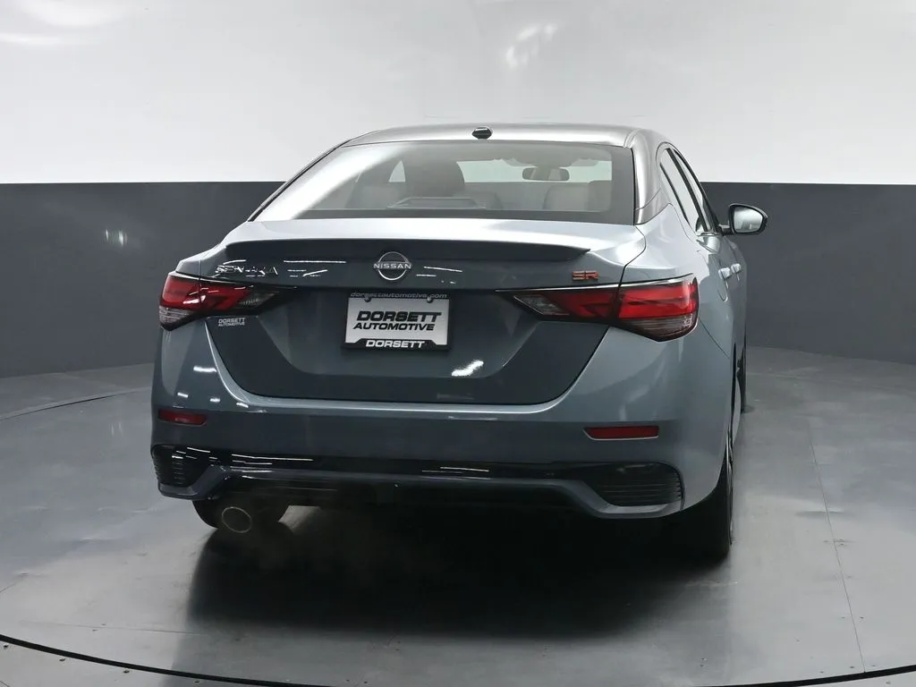 2025 Nissan Sentra SR - Photo 31
