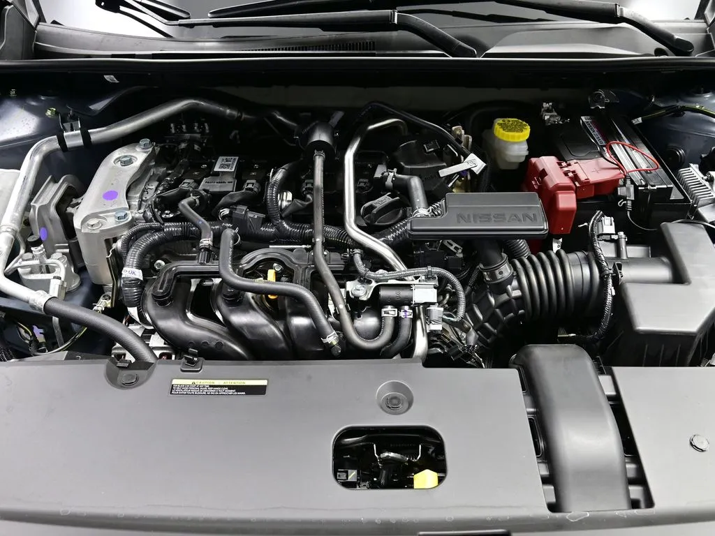 2025 Nissan Sentra SR - Photo 23