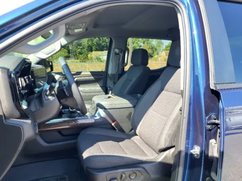 More photos of 2023 Chevrolet Silverado 1500 RST at Dorsett Nissan, IN