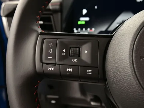 More photos of 2026 Nissan Kicks SR at Dorsett Nissan, IN