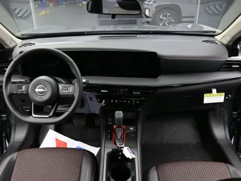 Photos of 2026 Nissan Kicks SR for sale in Terre Haute, IN at Dorsett Nissan