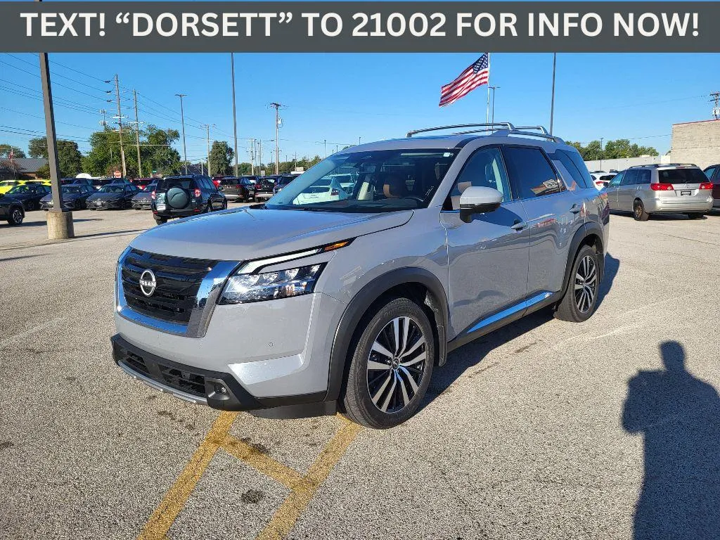 2023 Nissan Pathfinder Platinum