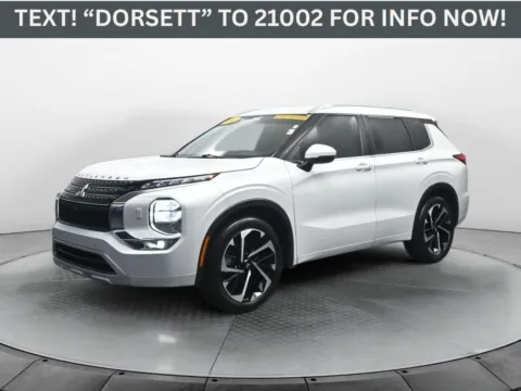 White 2022 Mitsubishi Outlander SEL Special Edition for sale in Terre Haute, IN