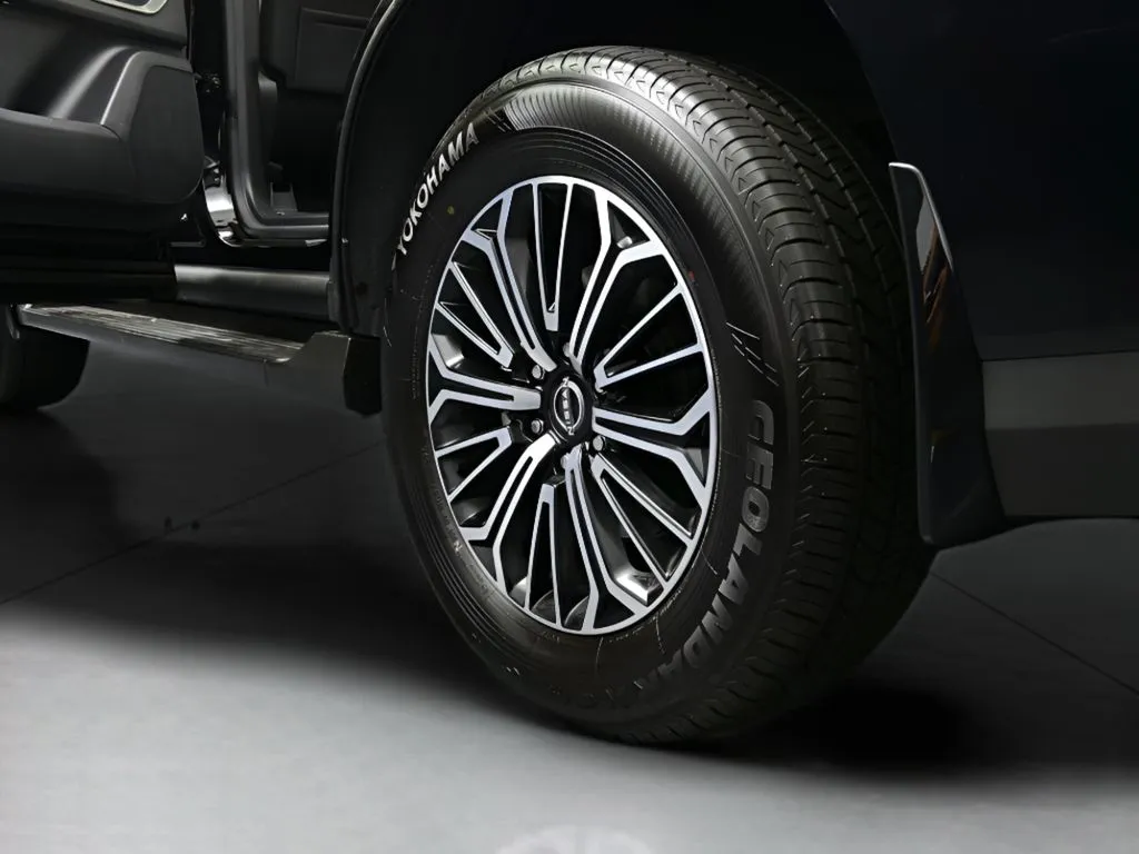 2026 Nissan Armada Platinum - Photo 24