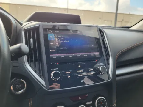 More photos of 2021 Subaru Crosstrek Limited at Dorsett Nissan, IN