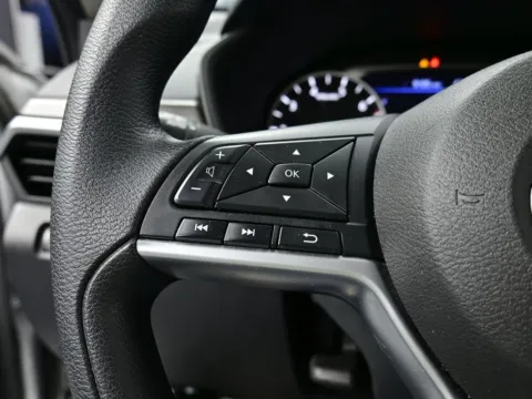 More photos of 2024 Nissan Altima 2.5 SV at Dorsett Nissan, IN