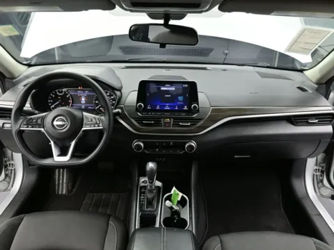 Photos of 2024 Nissan Altima 2.5 SV for sale in Terre Haute, IN at Dorsett Nissan