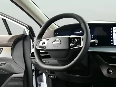 Another view of 2026 Nissan Murano Platinum for sale in Terre Haute, IN at Dorsett Nissan