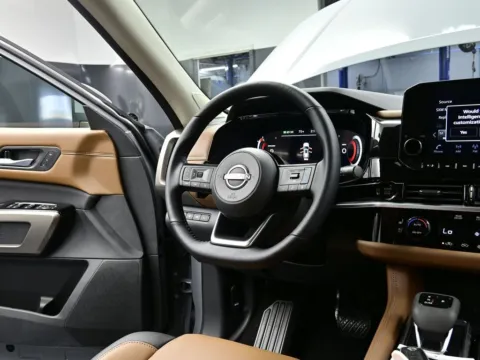 More photos of 2025 Nissan Pathfinder Platinum at Dorsett Nissan, IN