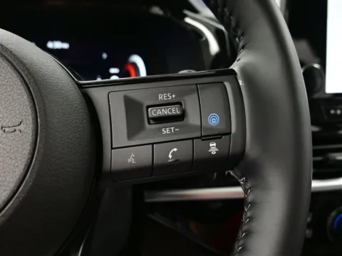 More photos of 2025 Nissan Pathfinder Platinum at Dorsett Nissan, IN