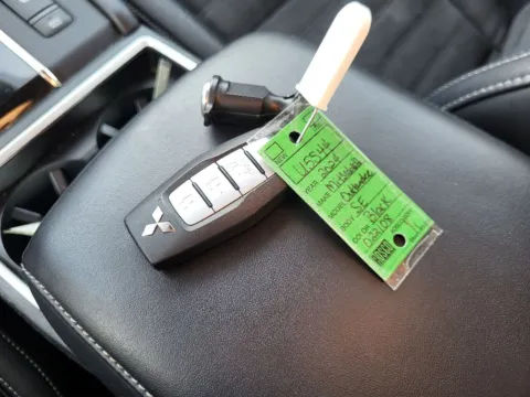 Photos of 2024 Mitsubishi Outlander SE Black Edition w/Pano Roof for sale in Terre Haute, IN at Dorsett Nissan