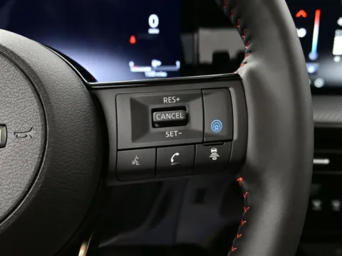 More photos of 2026 Nissan Kicks SR at Dorsett Nissan, IN