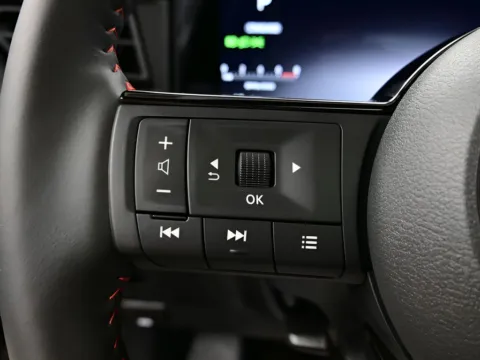 More photos of 2026 Nissan Kicks SR at Dorsett Nissan, IN