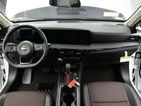 Photos of 2026 Nissan Kicks SR for sale in Terre Haute, IN at Dorsett Nissan