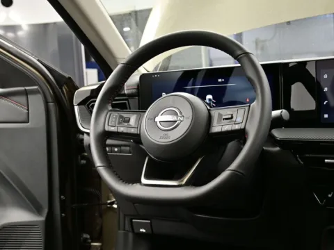 More photos of 2026 Nissan Kicks SR at Dorsett Nissan, IN