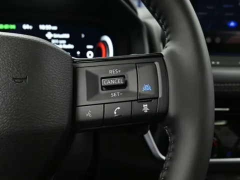 More photos of 2026 Nissan Rogue Platinum at Dorsett Nissan, IN