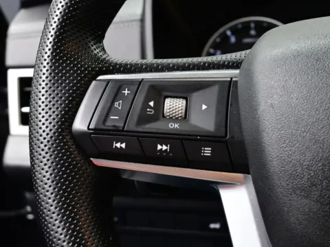 More photos of 2024 Mitsubishi Outlander SE at Dorsett Nissan, IN