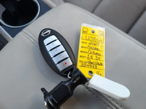 Photos of 2024 Nissan Altima 2.5 SV for sale in Terre Haute, IN at Dorsett Nissan