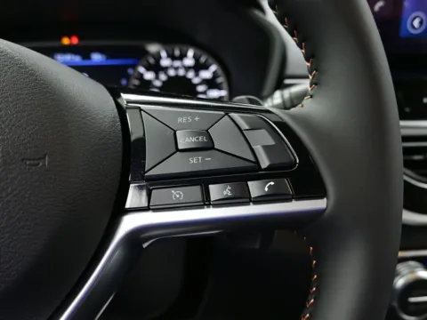 More photos of 2025 Nissan Altima SR at Dorsett Nissan, IN
