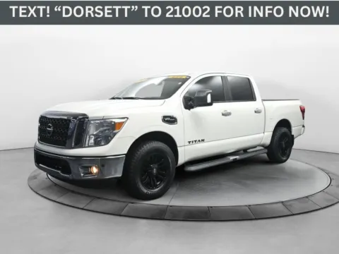 White 2017 Nissan Titan Platinum Reserve for sale in Terre Haute, IN