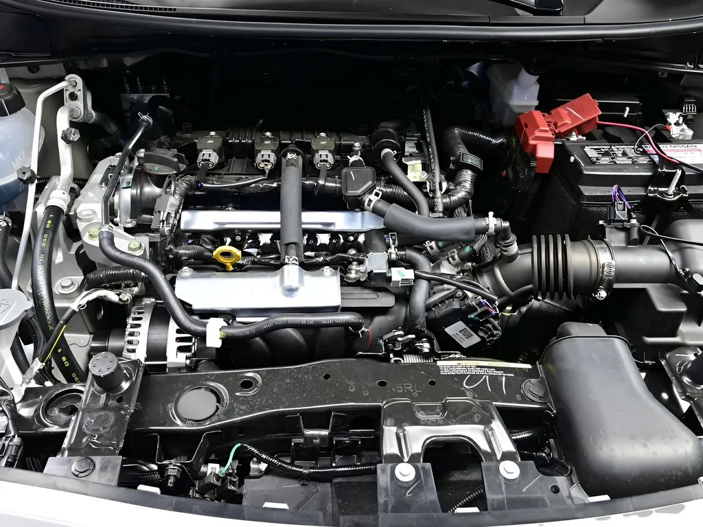 2025 Nissan Versa Sedan SV - Photo 20