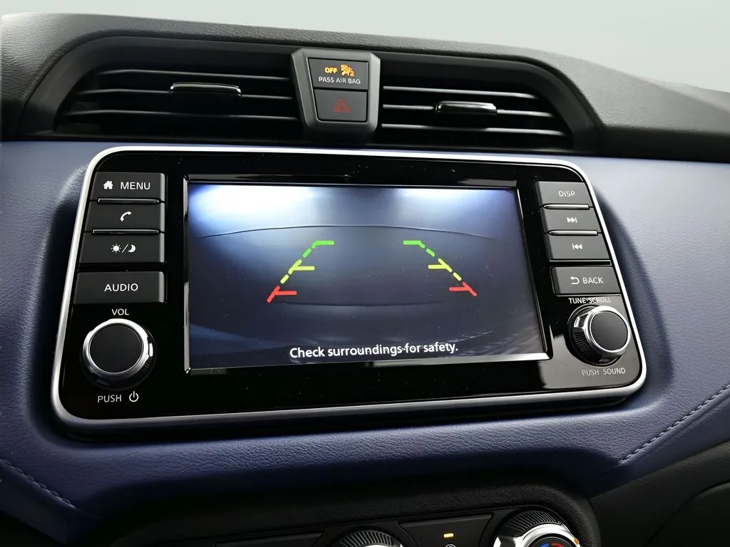 2025 Nissan Versa Sedan SV - Photo 8