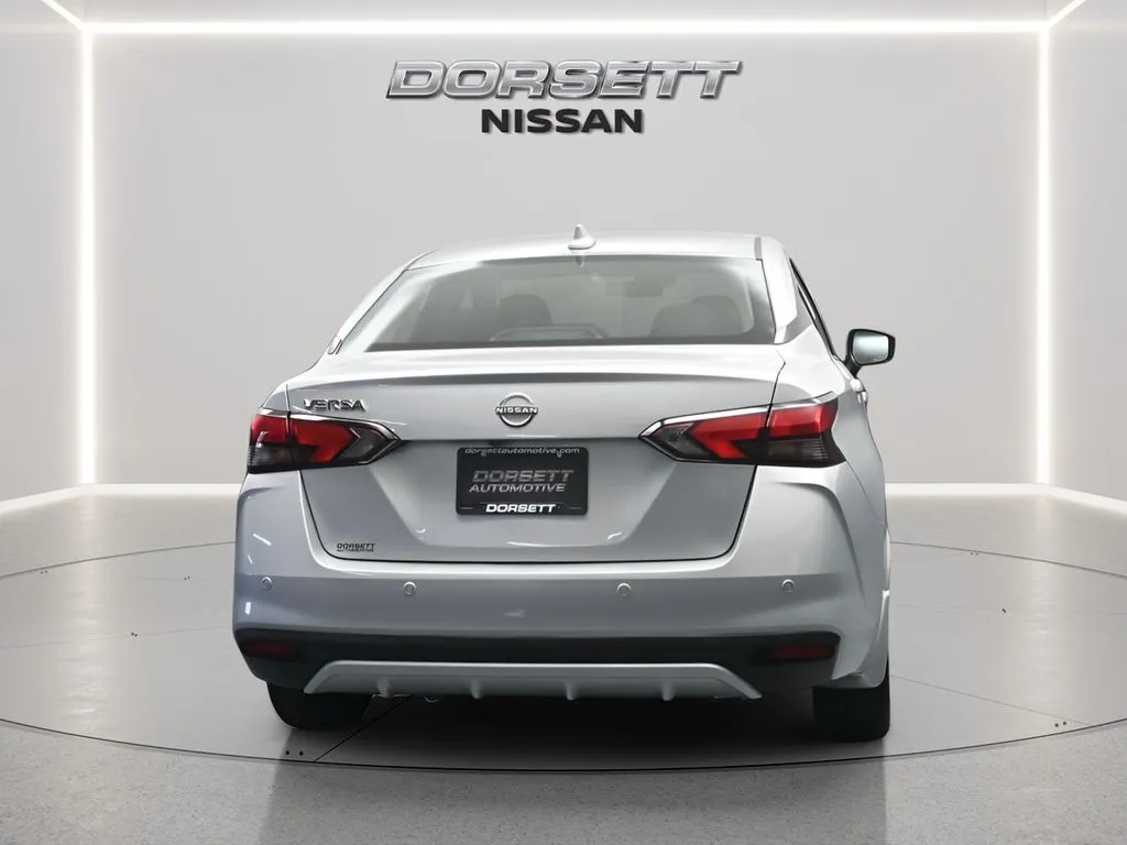 2025 Nissan Versa Sedan SV - Photo 28