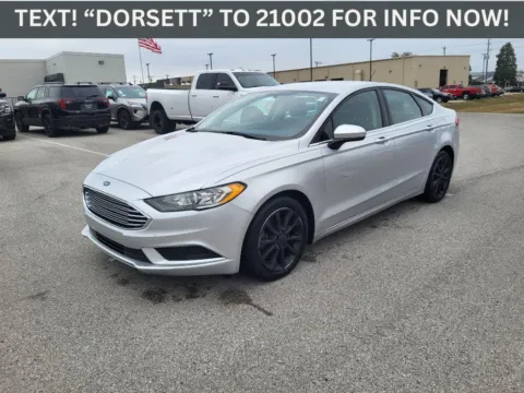 Silver 2017 Ford Fusion SE for sale in Terre Haute, IN