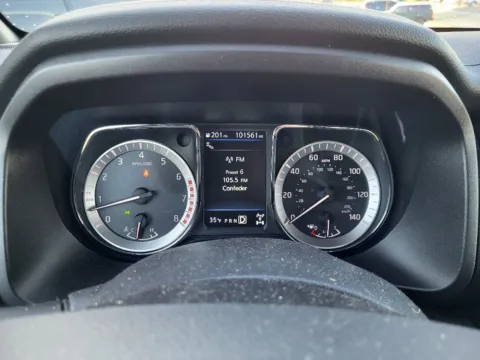 More photos of 2019 Nissan Titan SV at Dorsett Nissan, IN