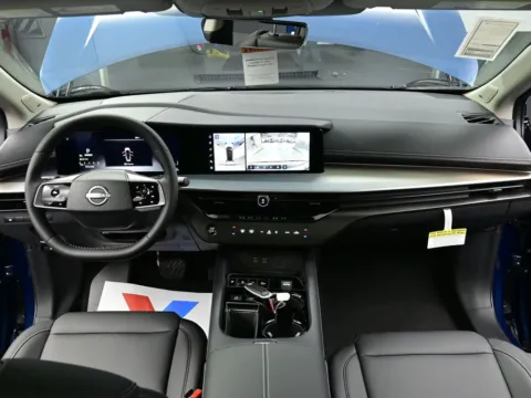 Photos of 2026 Nissan Murano SL for sale in Terre Haute, IN at Dorsett Nissan