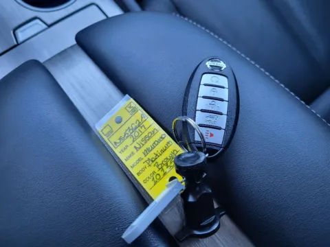 Photos of 2017 Nissan Murano Platinum for sale in Terre Haute, IN at Dorsett Nissan