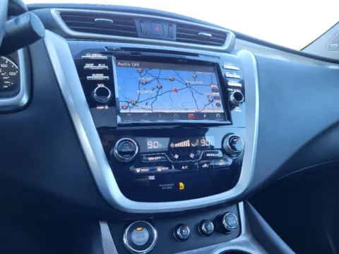 More photos of 2017 Nissan Murano Platinum at Dorsett Nissan, IN