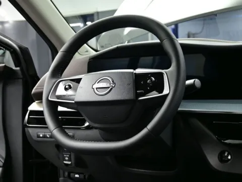 Another view of 2026 Nissan Murano Platinum for sale in Terre Haute, IN at Dorsett Nissan