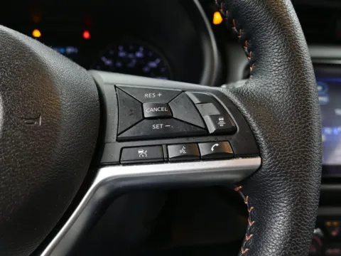 More photos of 2022 Nissan Kicks SR at Dorsett Nissan, IN